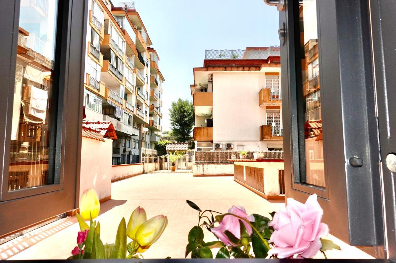 Апартаменти Linea1 Loft Неаполь Екстер'єр фото